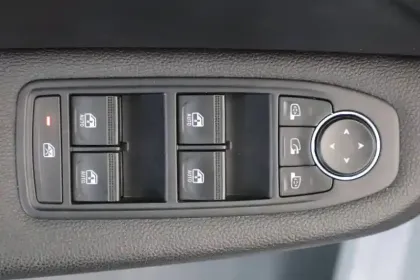 Photo 13 Renault Clio  TCe 90