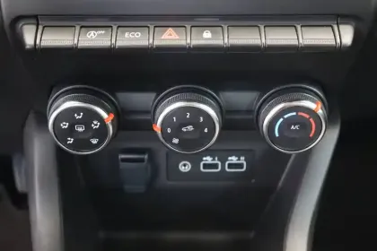 Photo 10 Renault Clio  TCe 90