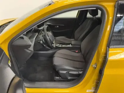 Photo 8 Peugeot 208  PureTech 100 S&S EAT8