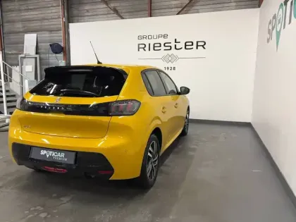 Photo 20 Peugeot 208  PureTech 100 S&S EAT8