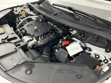 Photo 36 DS DS 7 DS7 Crossback BlueHDi 130 EAT8