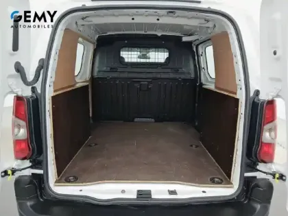 Photo 51 Peugeot Partner  FOURGON STANDARD 650 KG BLUEHDI 75 BVM5