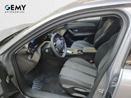 Photo 8 Peugeot 308  Hybrid 145 e-DCS6