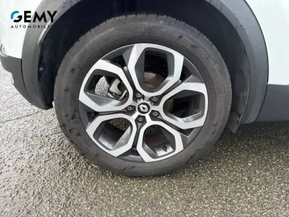 Photo 12 Renault Captur  E-Tech 145 - 21