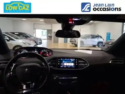 Photo 17 Peugeot 308  PureTech 130ch S&S EAT8