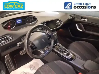 Photo 10 Peugeot 308  PureTech 130ch S&S EAT8