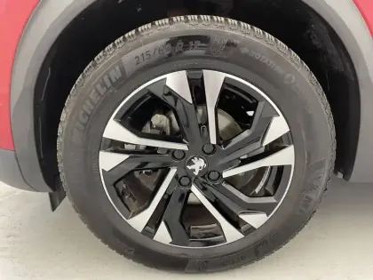 Photo 16 Peugeot 2008  PureTech 130 S&S EAT8