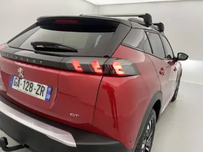 Photo 30 Peugeot 2008  PureTech 130 S&S EAT8