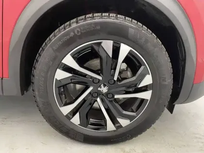 Photo 17 Peugeot 2008  PureTech 130 S&S EAT8