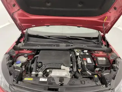 Photo 20 Peugeot 2008  PureTech 130 S&S EAT8