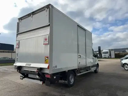 Photo 22 Mercedes Sprinter E 420 Châssis cab 43 4,0t PRO