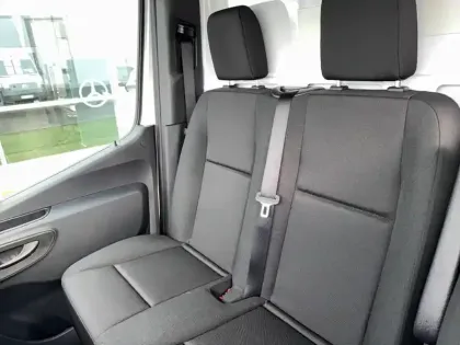 Photo 31 Mercedes Sprinter E 420 Châssis cab 43 4,0t PRO
