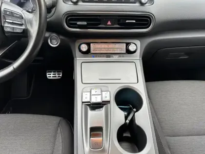 Photo 12 Hyundai Kona  Electrique 39 kWh - 136 ch