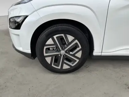 Photo 8 Hyundai Kona  Electrique 39 kWh - 136 ch