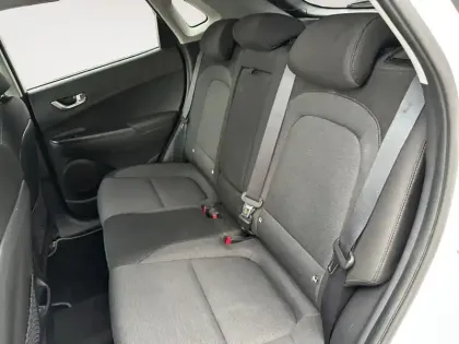 Photo 13 Hyundai Kona  Electrique 39 kWh - 136 ch