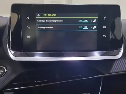 Photo 22 Peugeot 208  Electrique 50 kWh 136ch