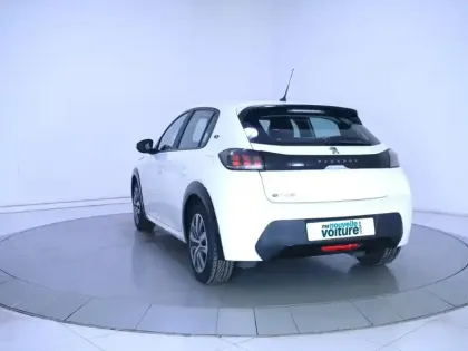 Photo 6 Peugeot 208  Electrique 50 kWh 136ch