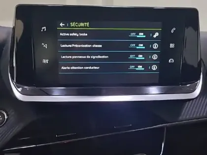 Photo 54 Peugeot 208 Gén. II Ph1 NG Active 5