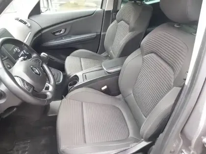 Photo 8 Renault Scenic Grand  TCe 140 EDC