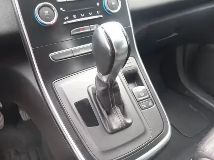 Photo 12 Renault Scenic Grand  TCe 140 EDC