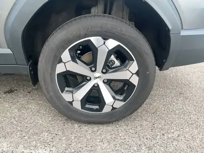 Photo 19 Dacia Bigster  Hybrid 155