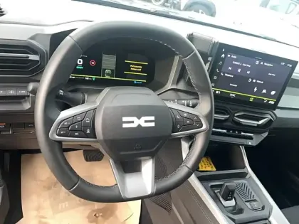 Photo 23 Dacia Bigster  Hybrid 155