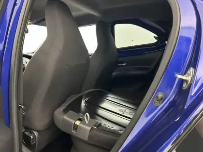 Photo 35 Toyota Aygo Gén. I Ph1 Design 5