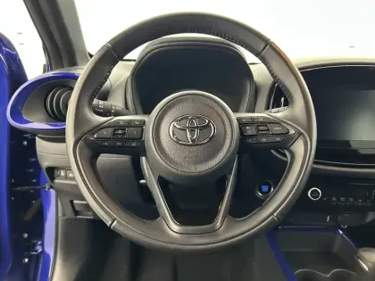 Photo 14 Toyota Aygo  X 1.0 VVT-i 72 S-CVT