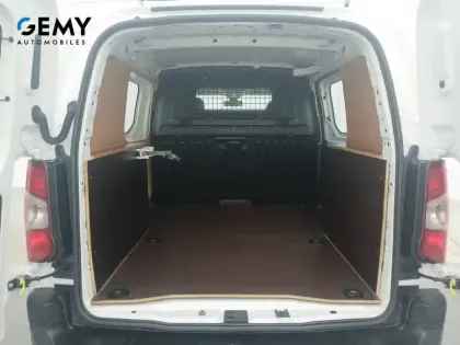 Photo 26 Peugeot Partner  FOURGON STANDARD 650 KG BLUEHDI 75 BVM5