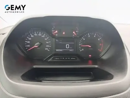 Photo 16 Peugeot Partner  FOURGON STANDARD 650 KG BLUEHDI 100 S&S BVM6