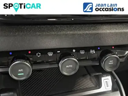 Photo 20 Citroën C4  PureTech 130 S&S EAT8