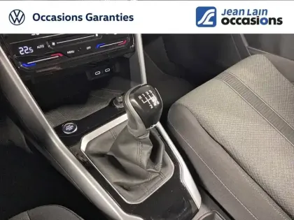 Photo 15 Volkswagen T-roc  1.0 TSI 110 Start/Stop BVM6