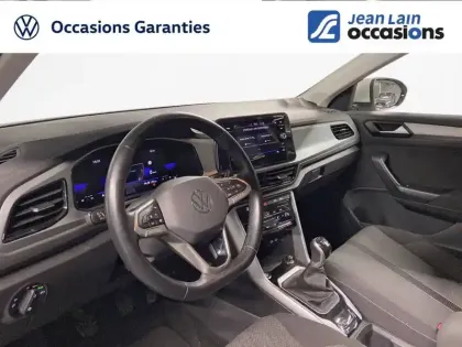 Photo 12 Volkswagen T-roc  1.0 TSI 110 Start/Stop BVM6