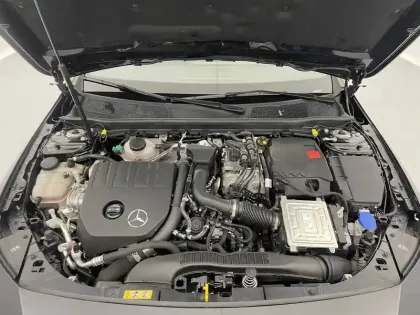 Photo 19 Mercedes CLA  Coupé 250 e 8G-DCT