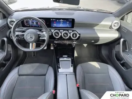 Photo 11 Mercedes Classe A  180 d 8G-DCT