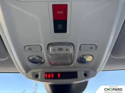 Photo 23 Peugeot 208  Electrique 54 kWh 156ch