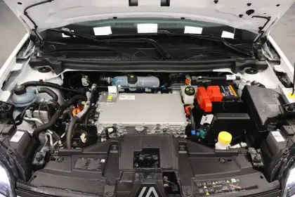 Photo 11 Renault 5 Renault  E-Tech Electrique 10 ch autonomie confort