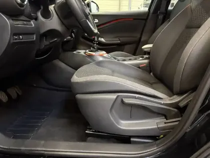 Photo 56 Nissan Juke  DIG-T 114