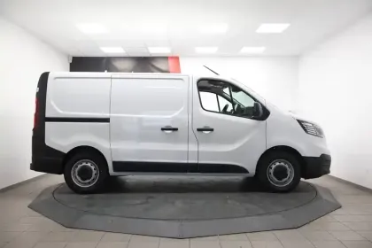 Photo 15 Renault Trafic  FG BLUE DCI 130 L1H1 3T GSR2