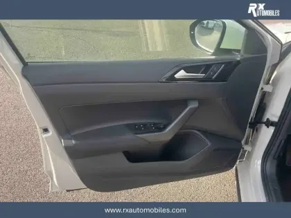 Photo 23 Volkswagen Taigo  1.0 TSI 110 DSG7