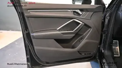 Photo 13 Audi Q3  35 TDI 150 ch S tronic 7