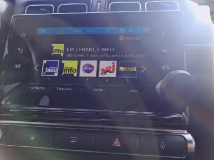 Photo 10 Citroën C3  PureTech 110 S&S EAT6 Shine Business