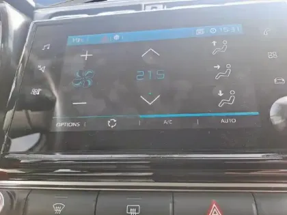 Photo 21 Citroën C3  PureTech 110 S&S EAT6 Shine Business