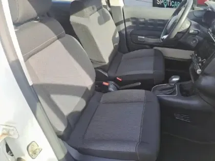 Photo 8 Citroën C3  PureTech 110 S&S EAT6 Shine Business