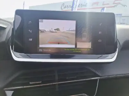 Photo 25 Peugeot 2008  PureTech 130 S&S BVM6 Allure