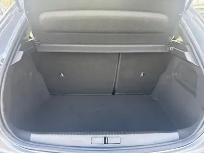 Photo 7 Peugeot 208  Hybrid 100 e-DCS6 Allure