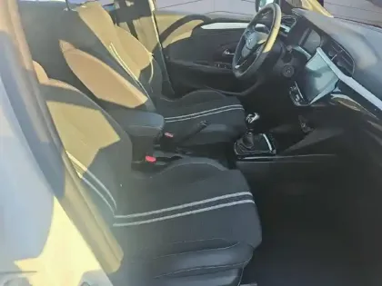 Photo 22 Opel Corsa  1.2 Turbo 100 ch BVM6 GS