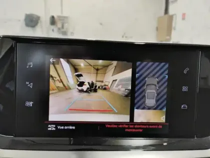 Photo 25 Peugeot 2008  BlueHDi 130 S&S EAT8 Allure Pack