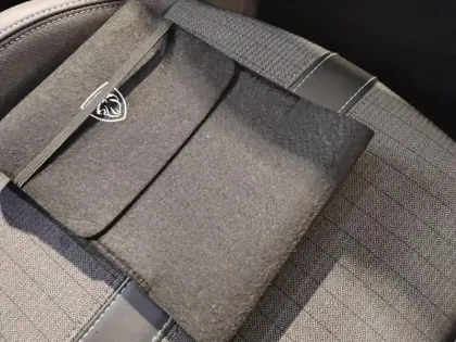 Photo 15 Peugeot 2008  BlueHDi 130 S&S EAT8 Allure Pack