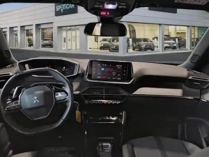 Photo 9 Peugeot 2008  BlueHDi 130 S&S EAT8 Allure Pack